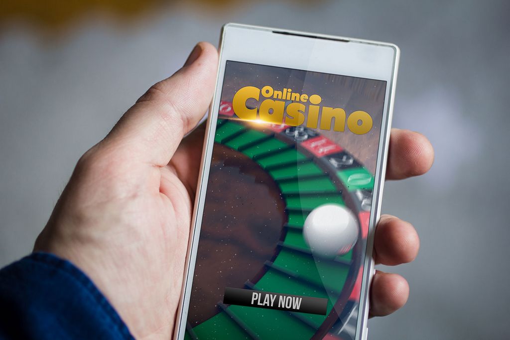 Live Casino vs RNG Games: Which Offers Better Odds for Players